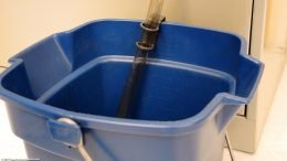 Aquarium Water Change Bucket And Siphon Hose